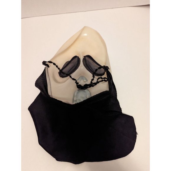 VTG Ghost Face Plastic/Rubber Horror Movie Halloween Mask Easter Fun long chin - Picture 5 of 10